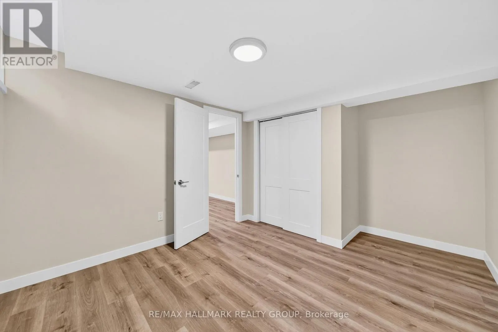 9 CLEADON DRIVE