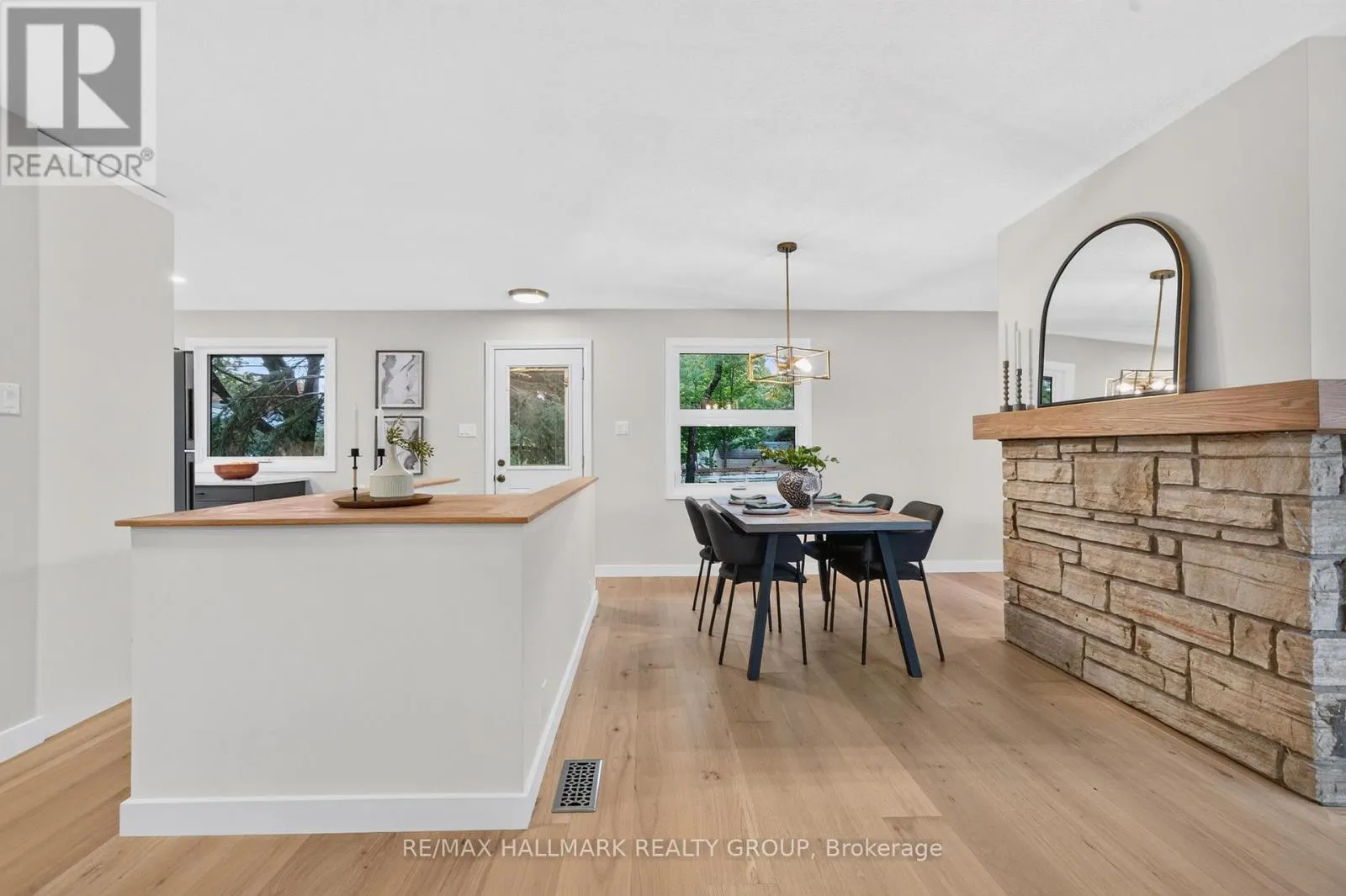 9 CLEADON DRIVE