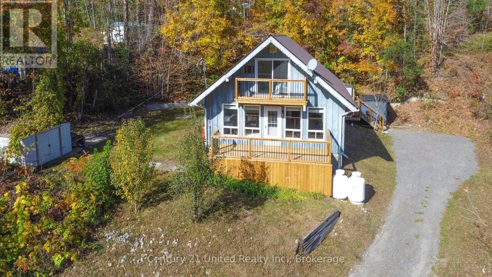34 CLIFFSIDE DRIVE