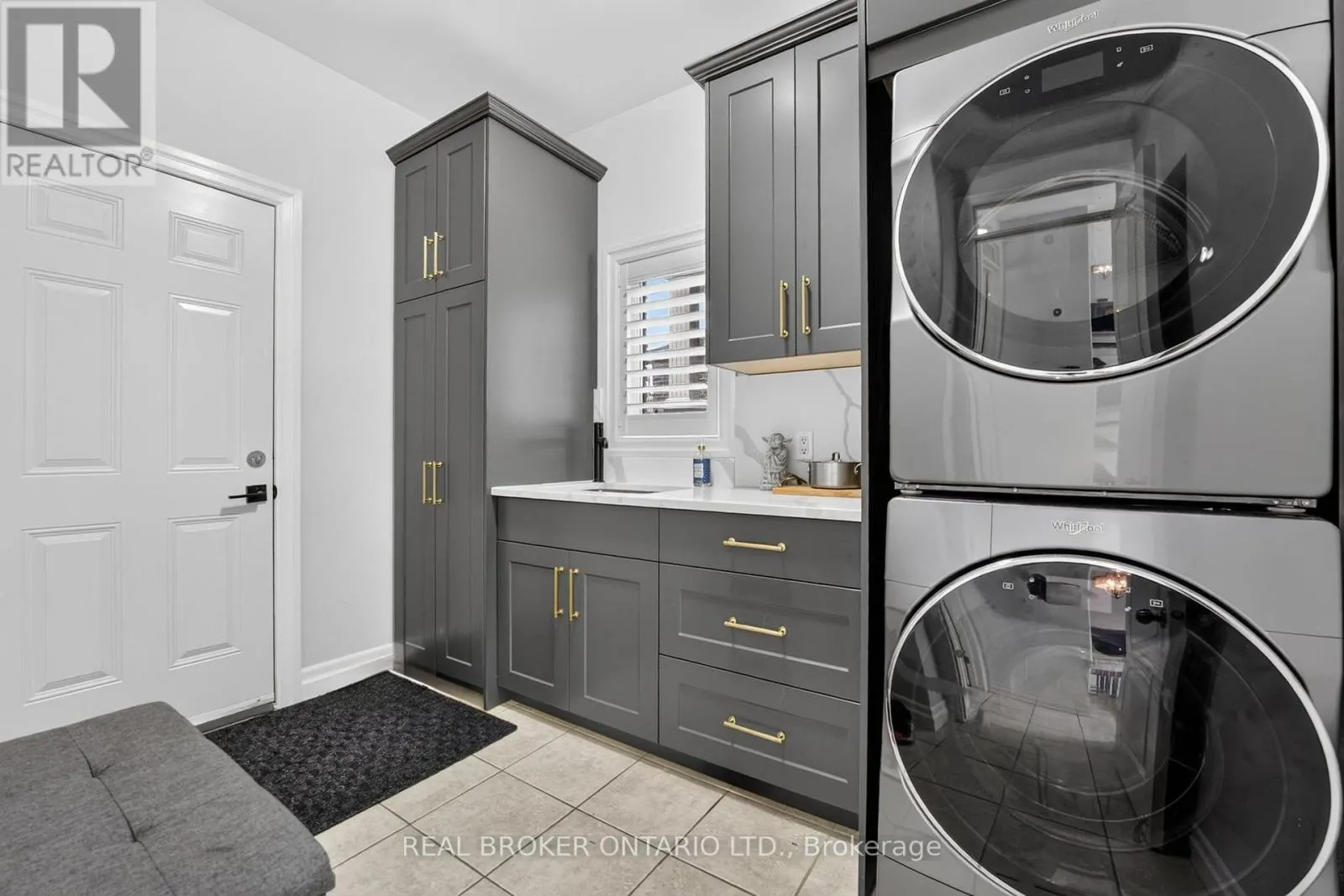 4088 HIGHLAND PARK DRIVE