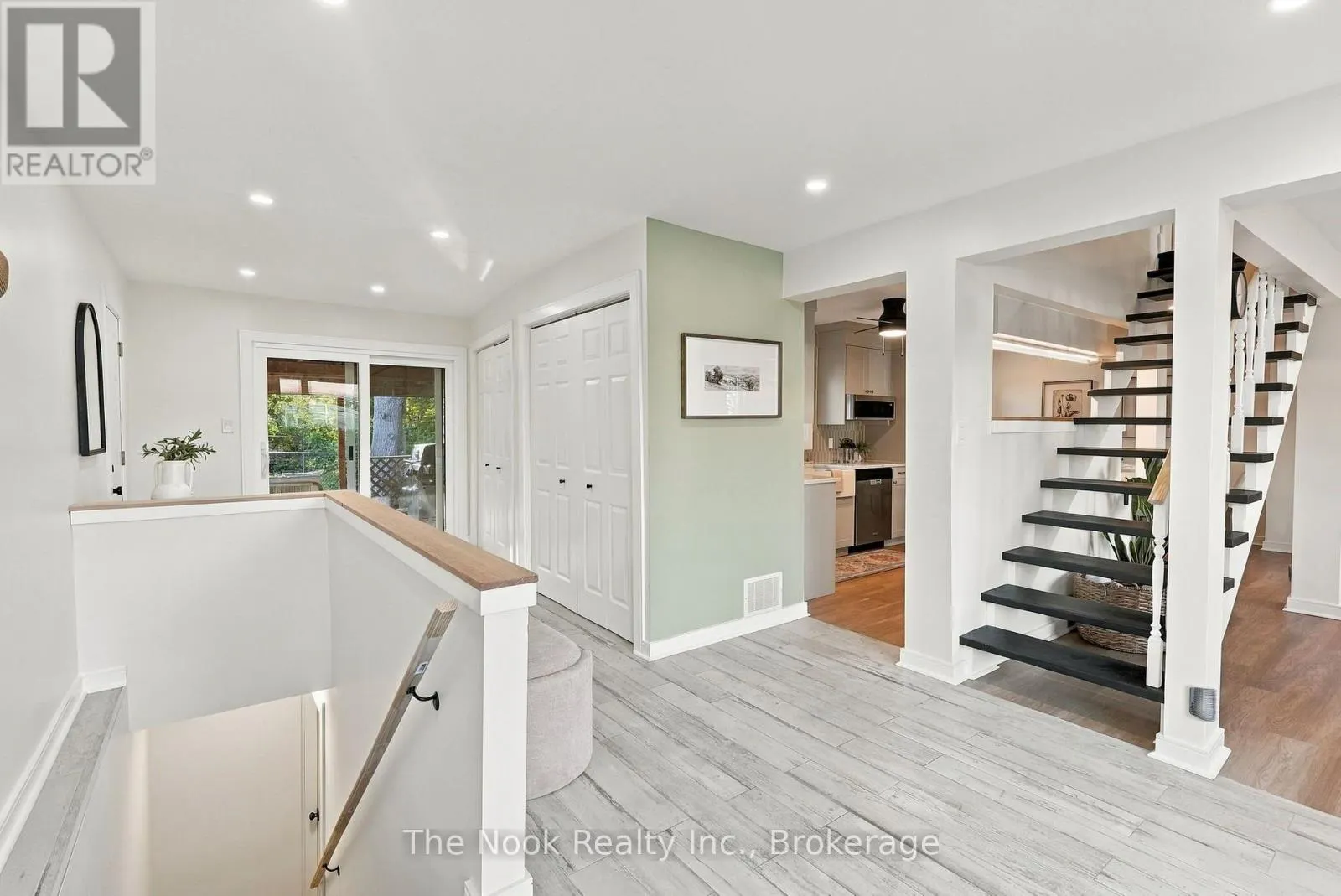 28 PURDY STREET