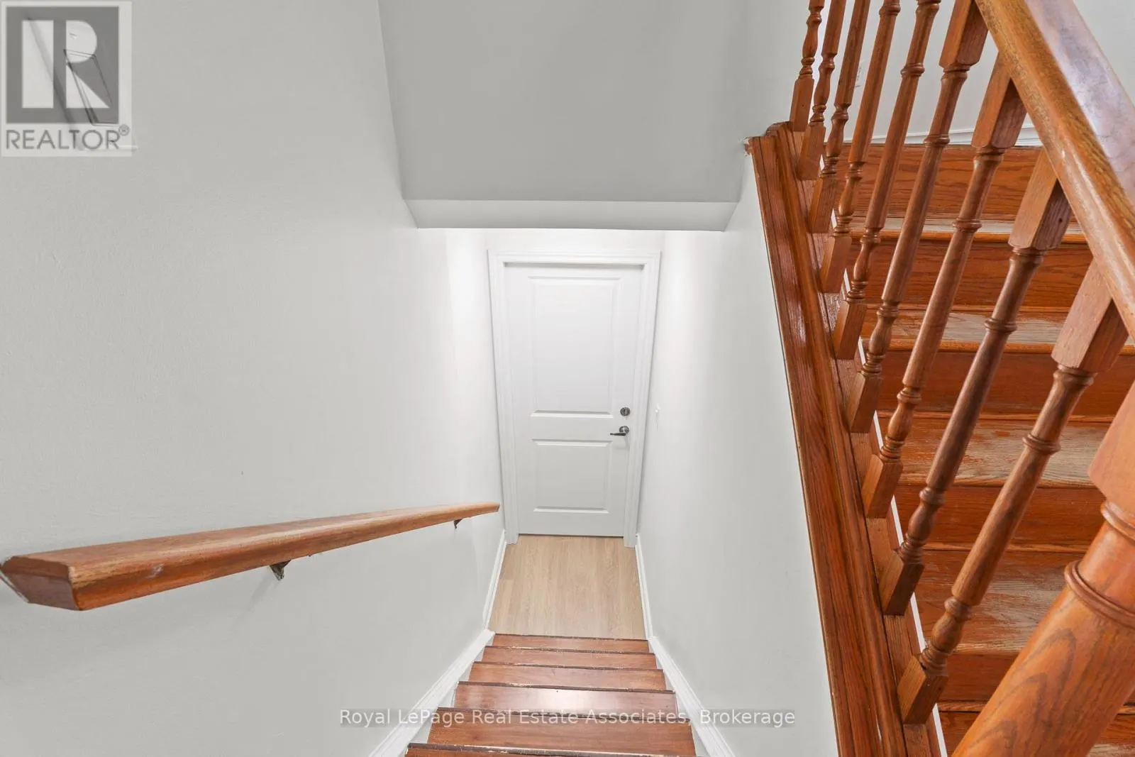 26 MCLACHLAN PLACE