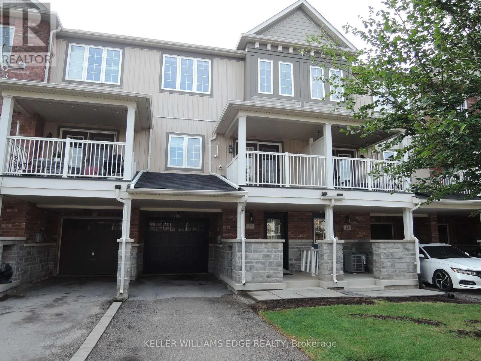 23 NISBET BOULEVARD