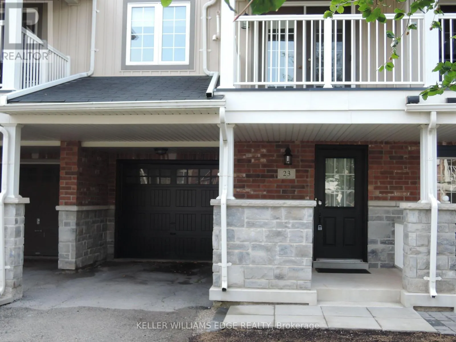 23 NISBET BOULEVARD