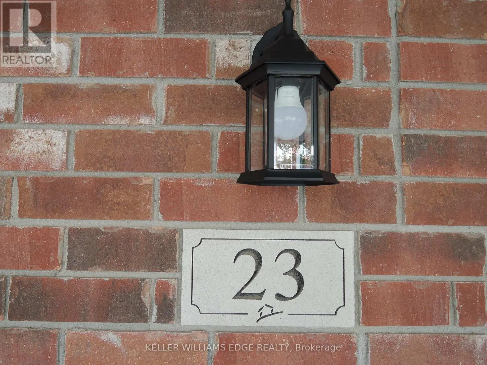 23 NISBET BOULEVARD