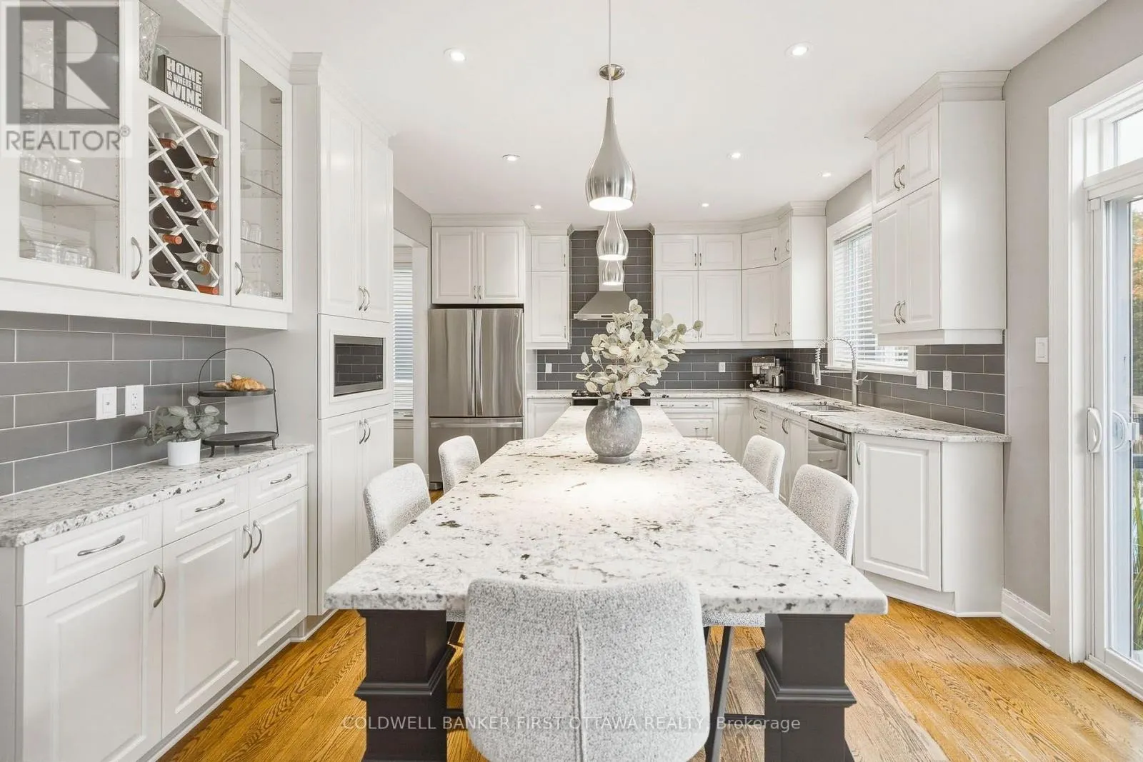 529 ADAMSON CRESCENT