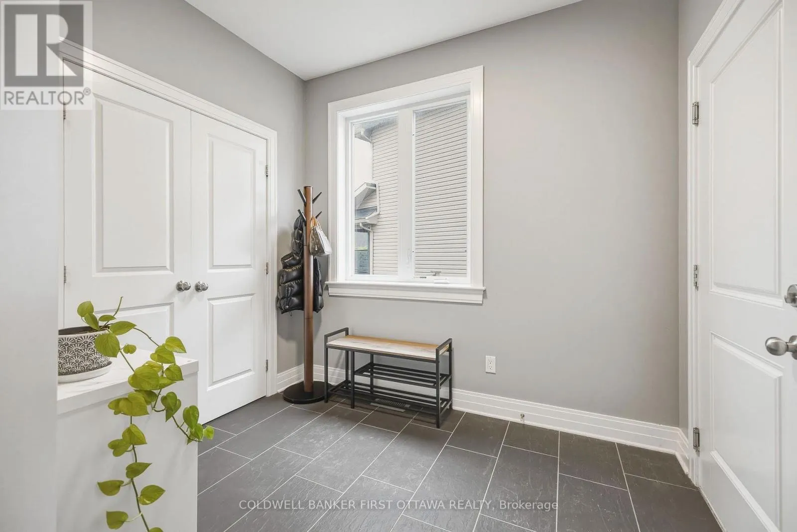 529 ADAMSON CRESCENT