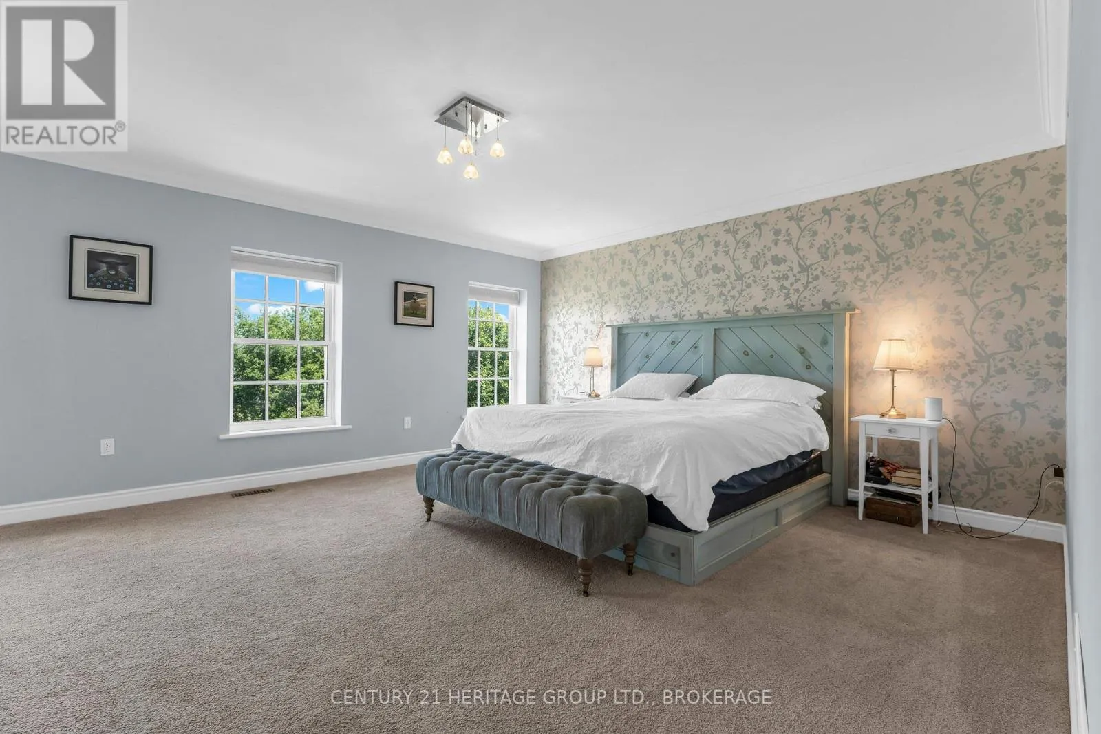509 MAPLE LAWN DRIVE
