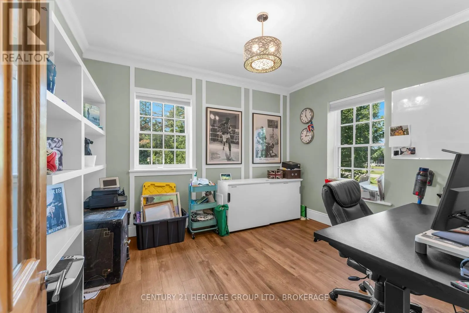 509 MAPLE LAWN DRIVE