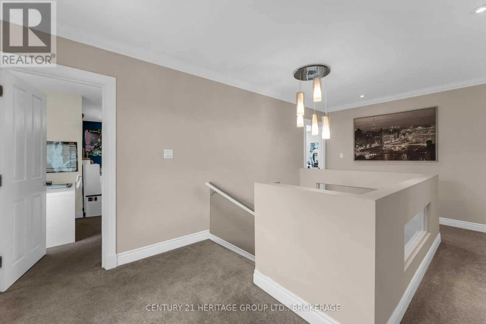 509 MAPLE LAWN DRIVE