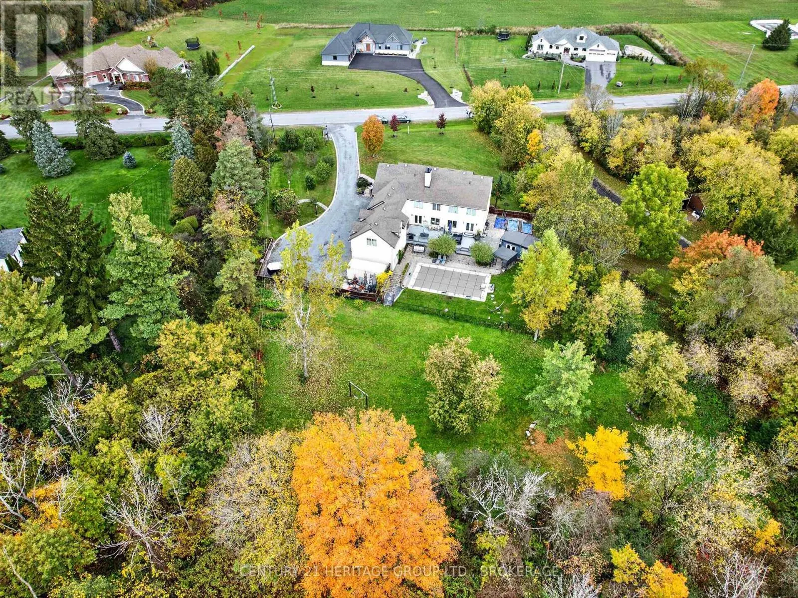 509 MAPLE LAWN DRIVE