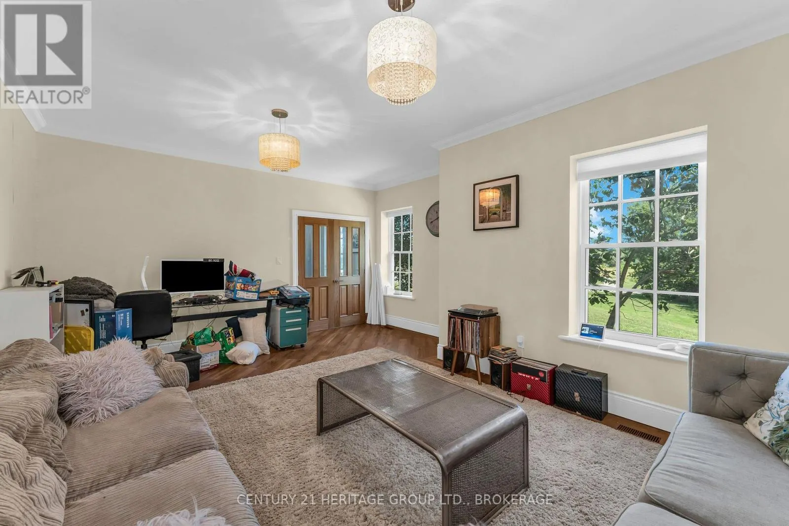 509 MAPLE LAWN DRIVE
