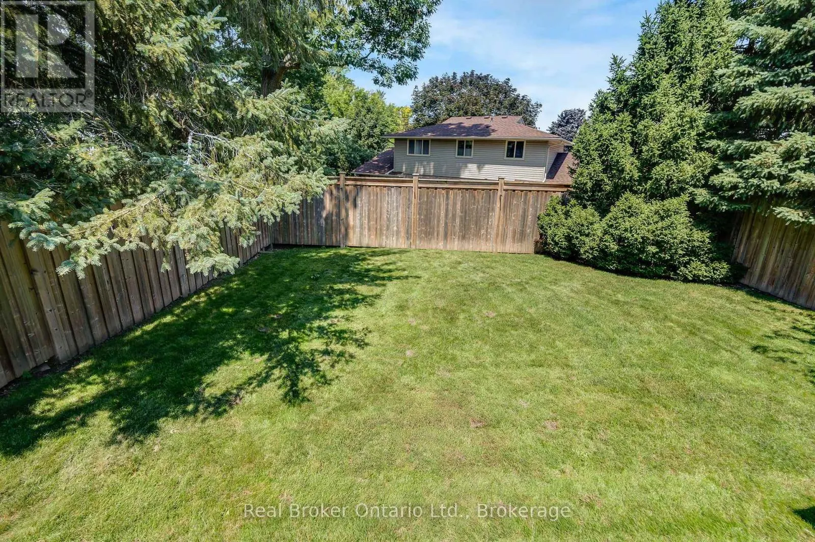 30 WESTWOOD CRESCENT