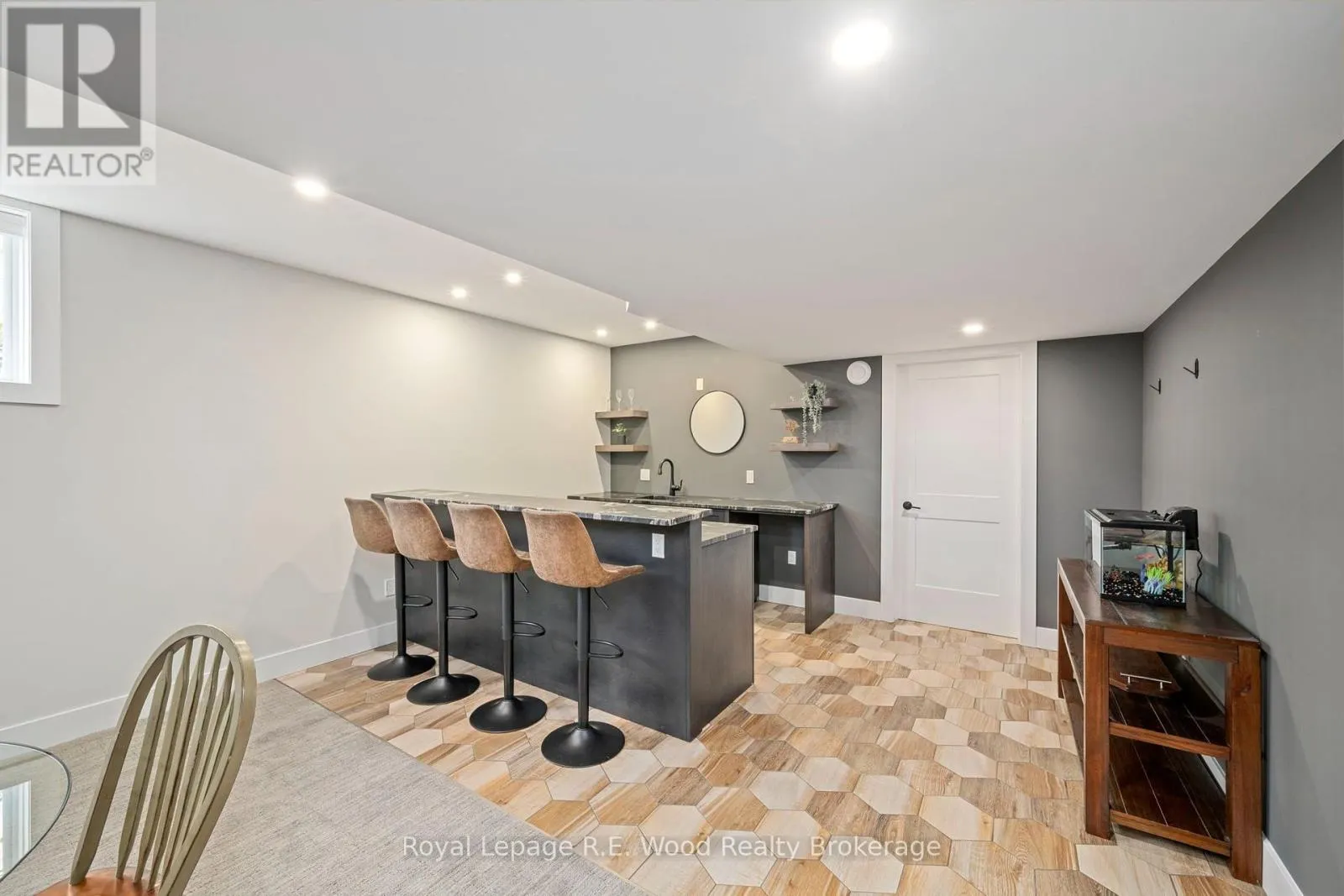 19 ROYAL DORNOCH DRIVE