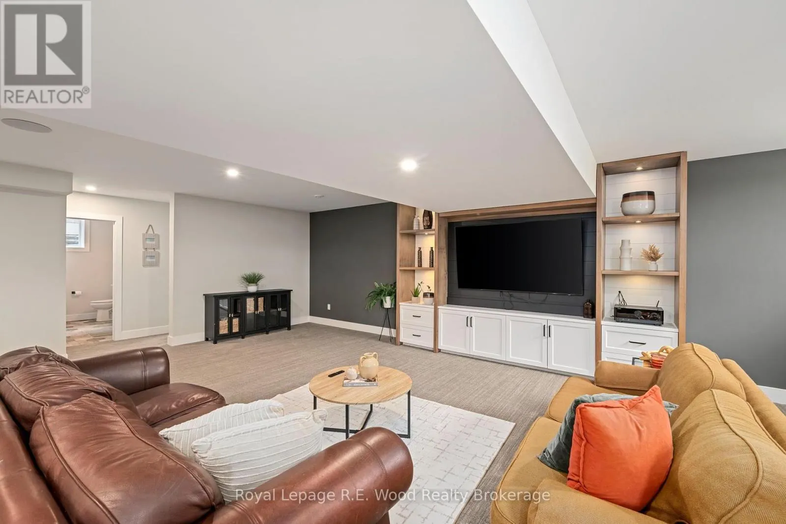 19 ROYAL DORNOCH DRIVE