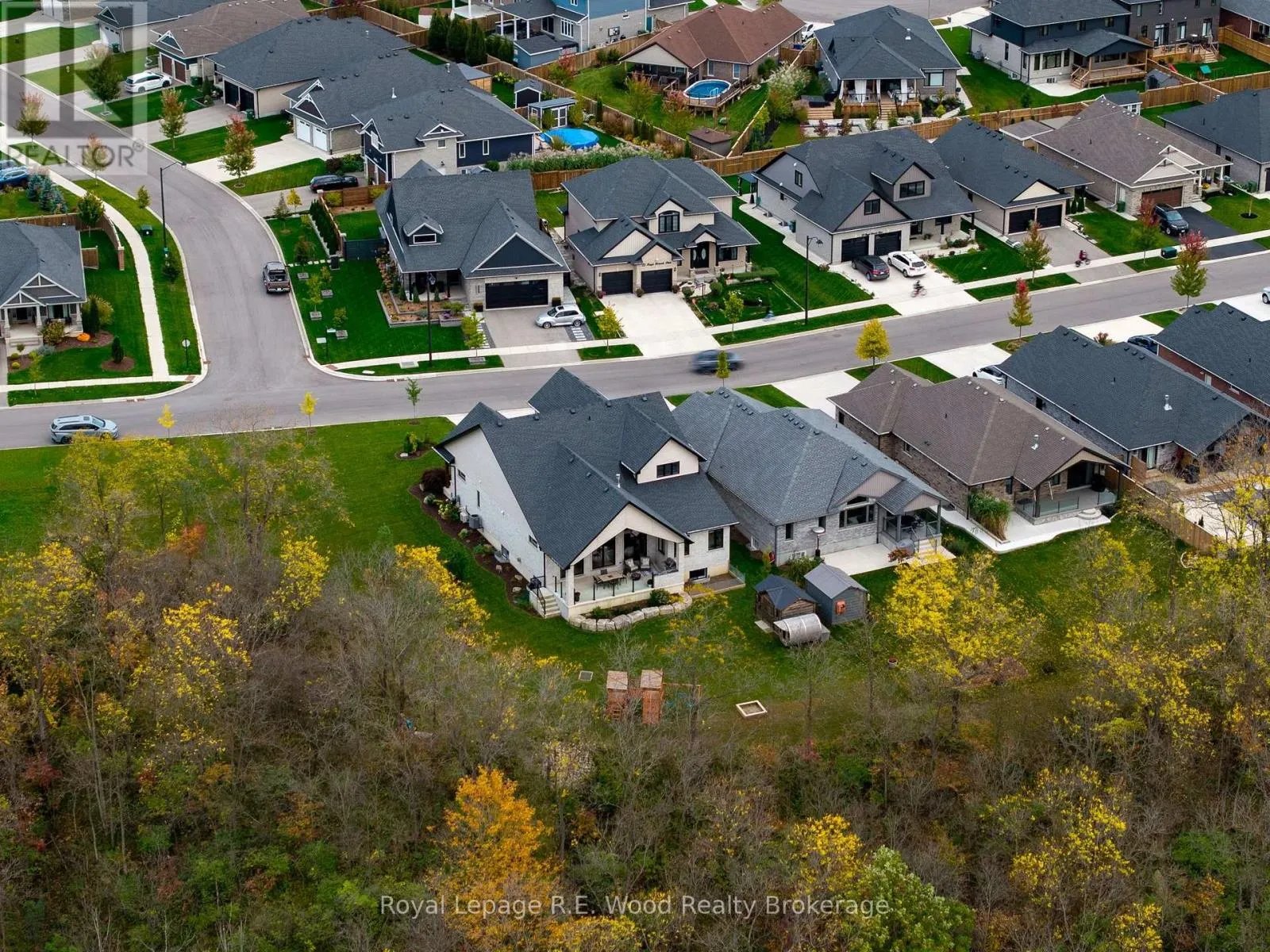 19 ROYAL DORNOCH DRIVE