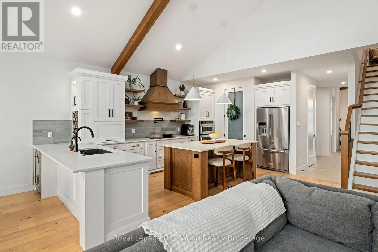 19 ROYAL DORNOCH DRIVE