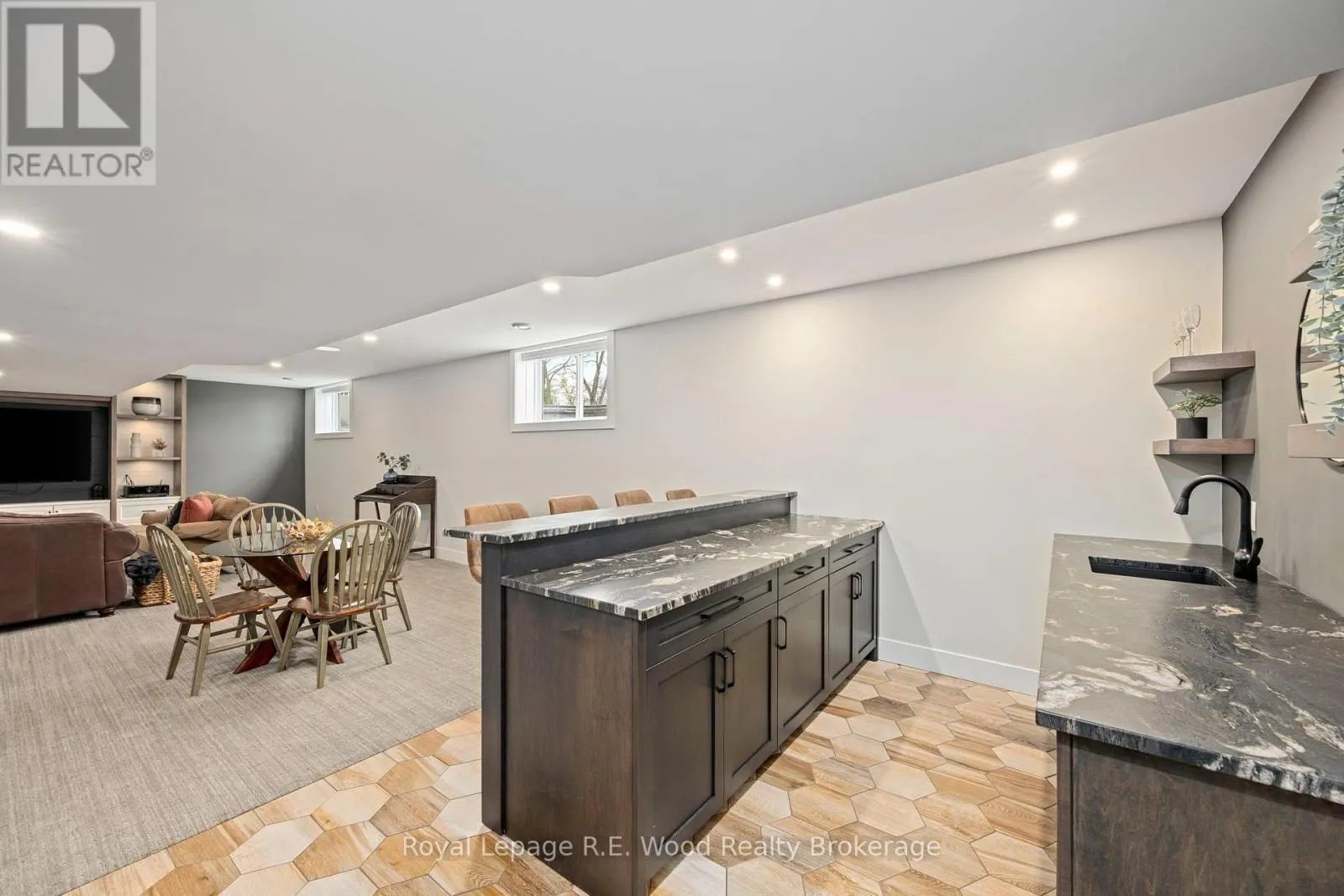 19 ROYAL DORNOCH DRIVE