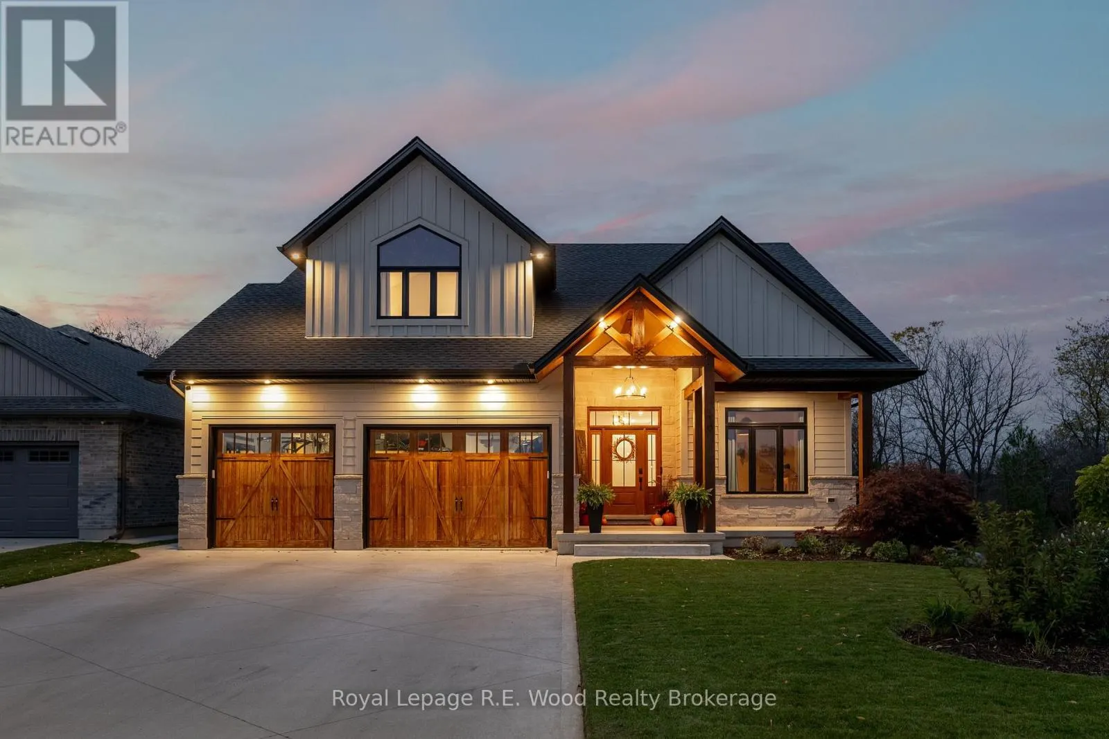 19 ROYAL DORNOCH DRIVE