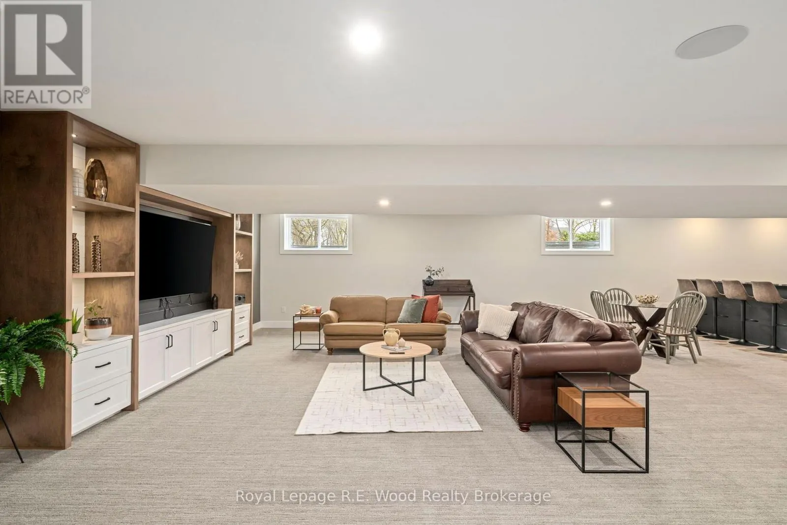 19 ROYAL DORNOCH DRIVE