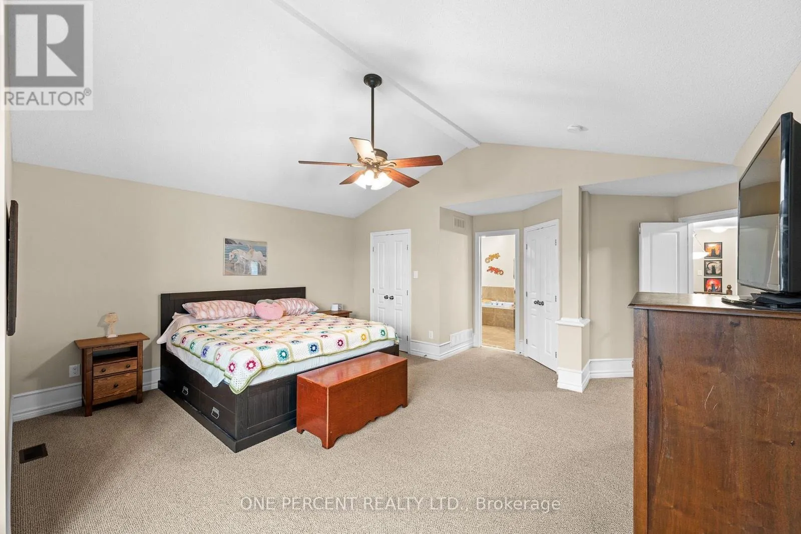324 ROSINA WAY