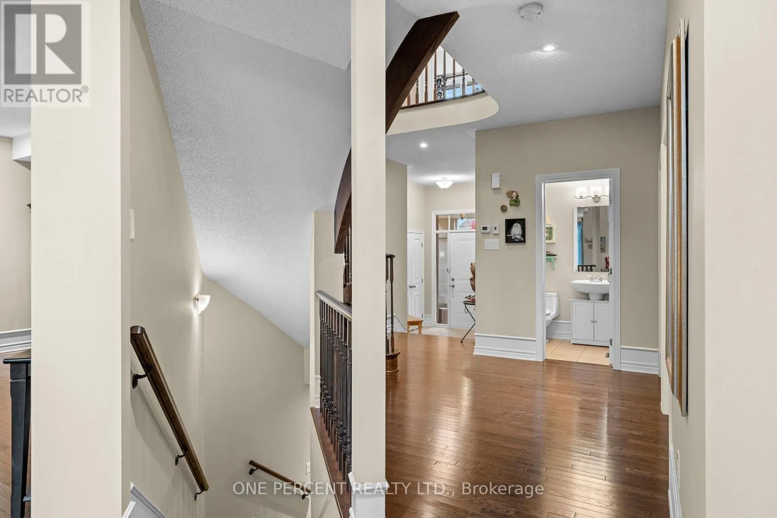 324 ROSINA WAY