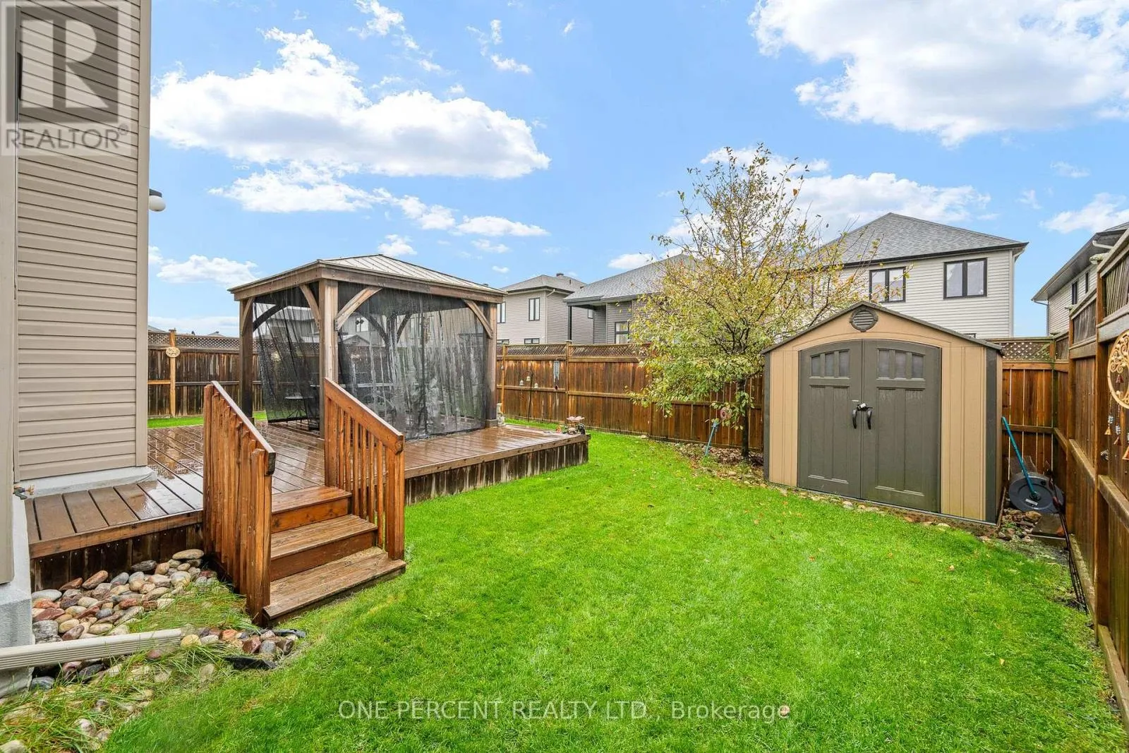 324 ROSINA WAY
