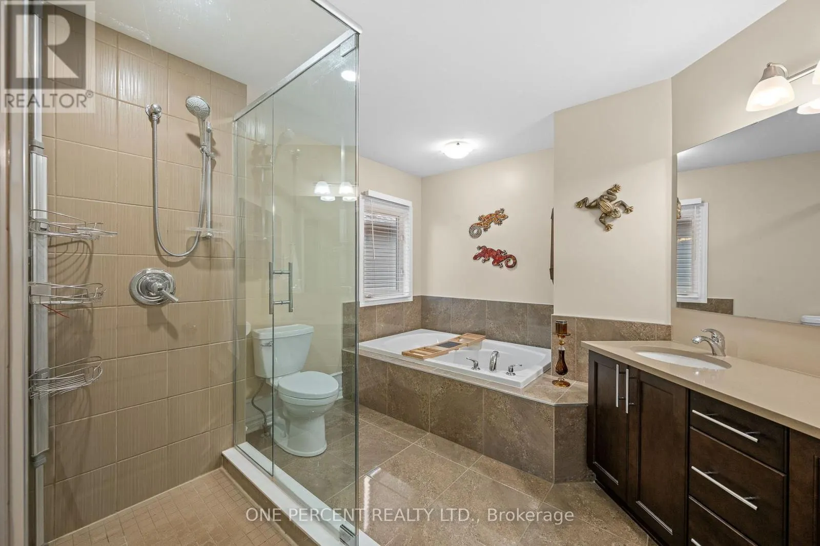 324 ROSINA WAY