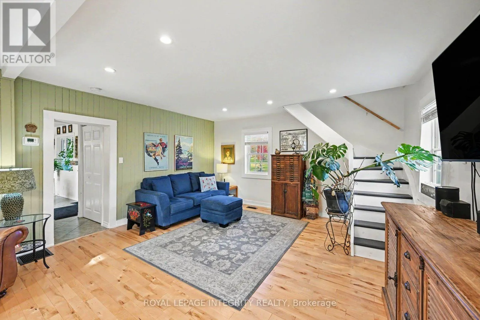 27 COBUS ROAD
