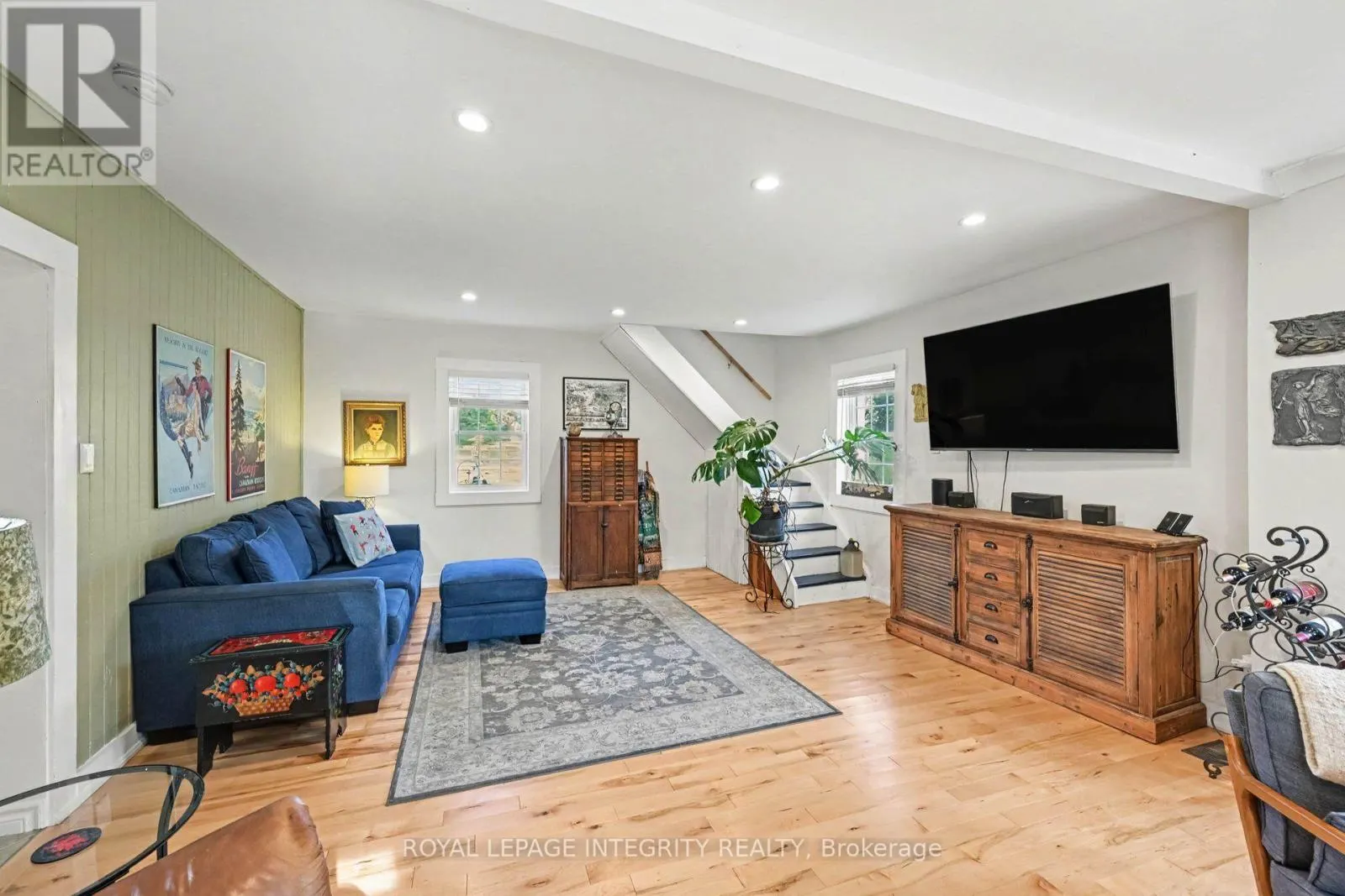 27 COBUS ROAD