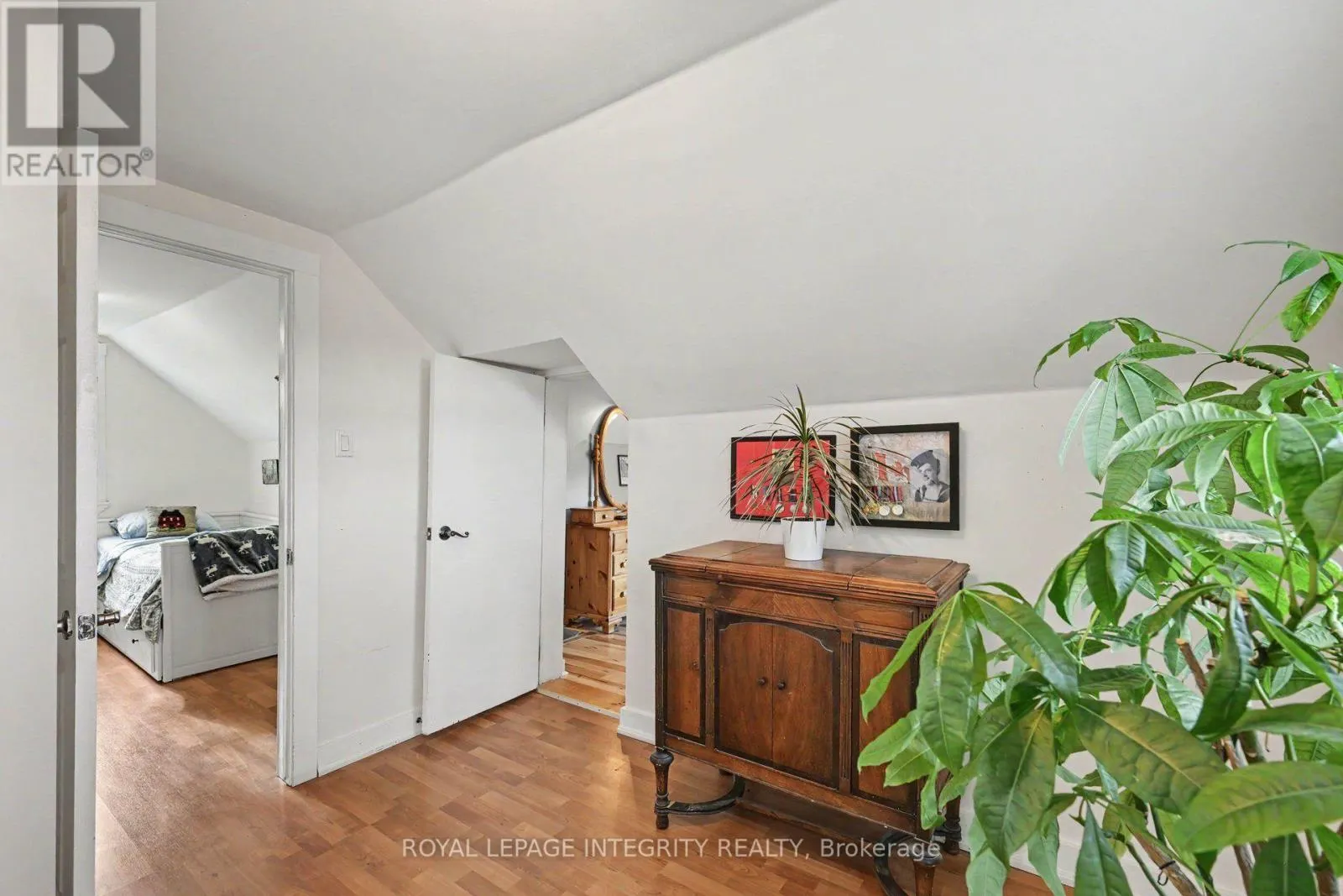27 COBUS ROAD