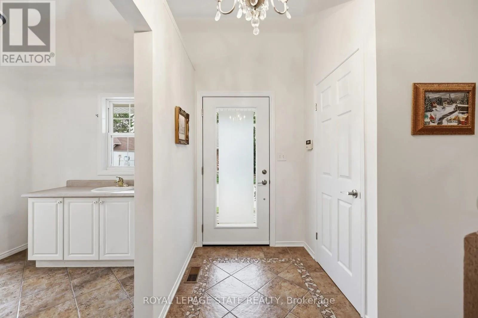 3519 HERITAGE LANE