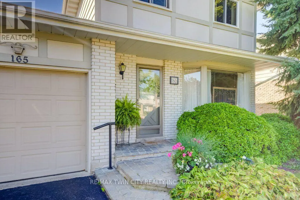 165 MCGARRY DRIVE