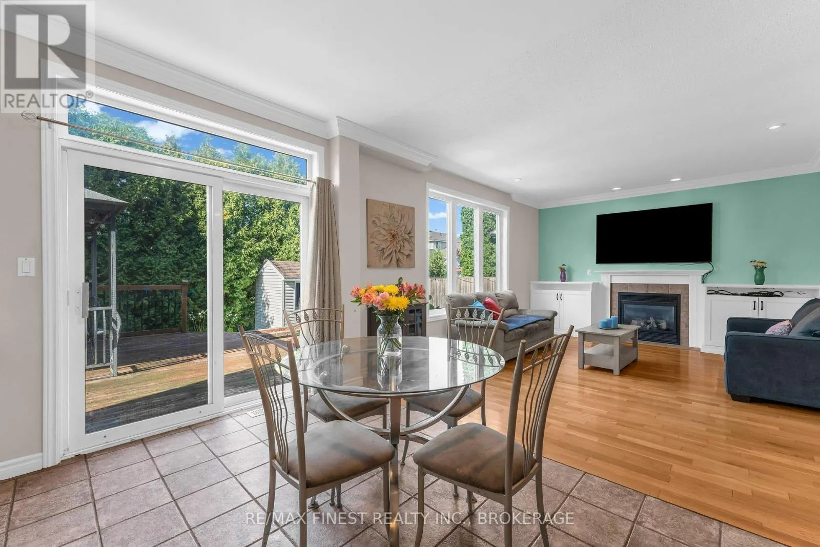 1208 GREENWOOD PARK DRIVE