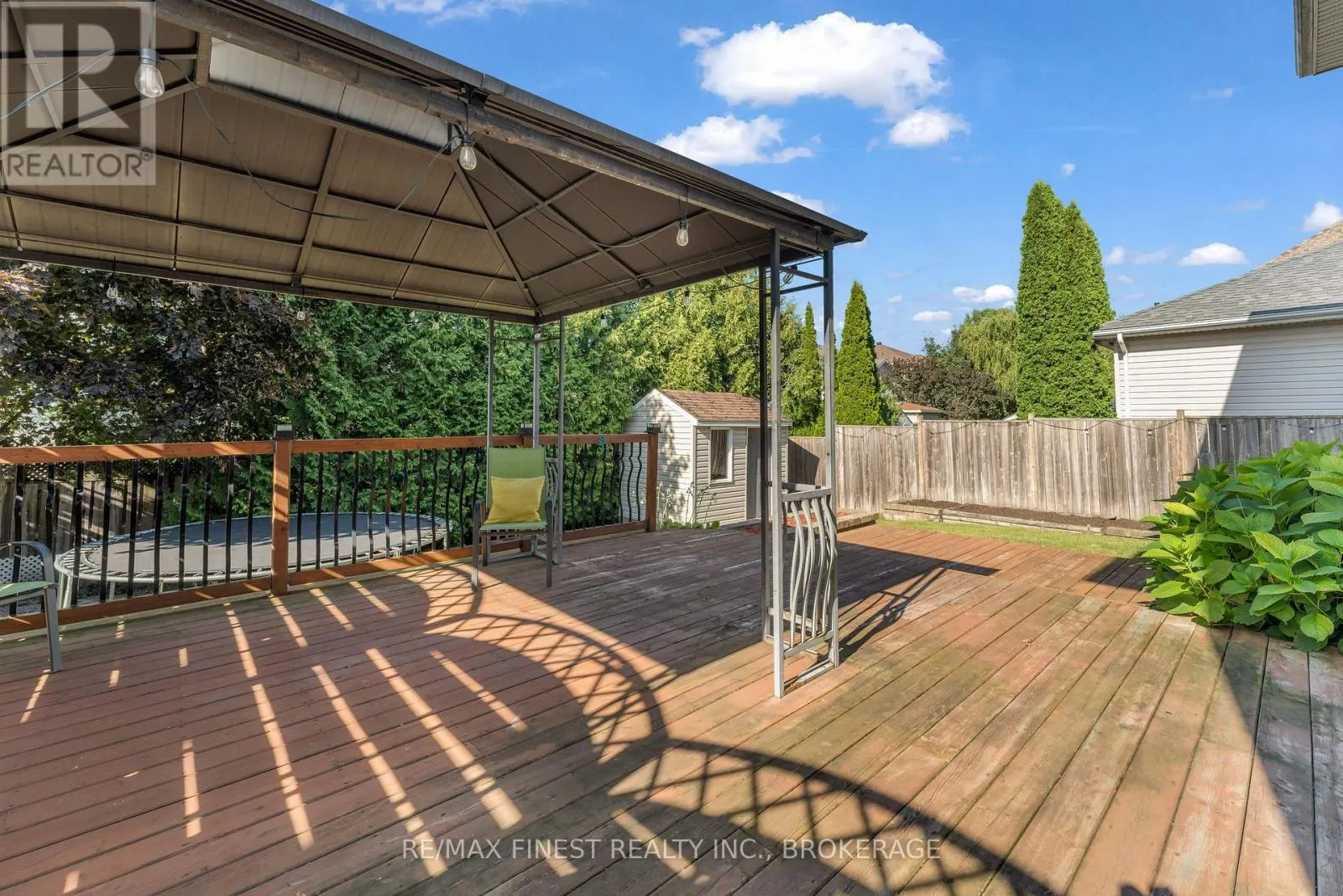 1208 GREENWOOD PARK DRIVE