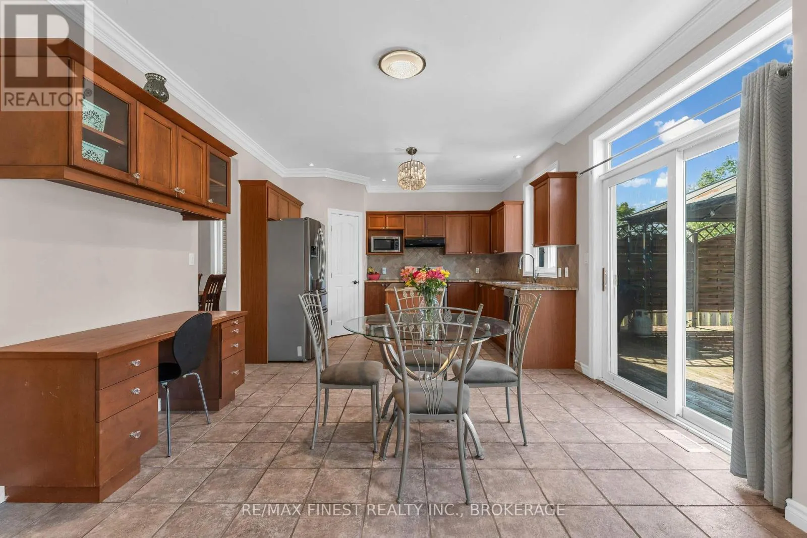 1208 GREENWOOD PARK DRIVE