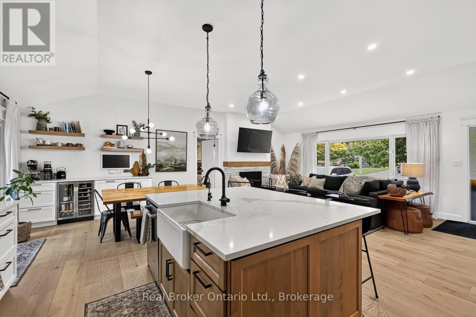 291 BRIARHILL ROAD