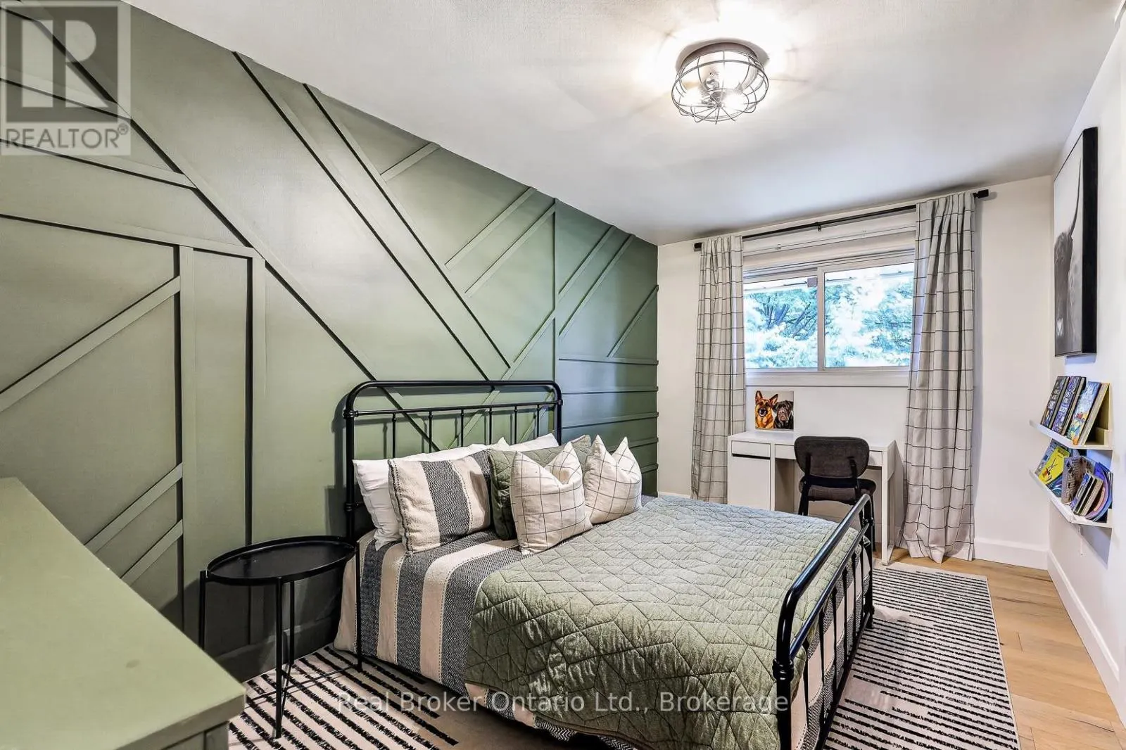 291 BRIARHILL ROAD
