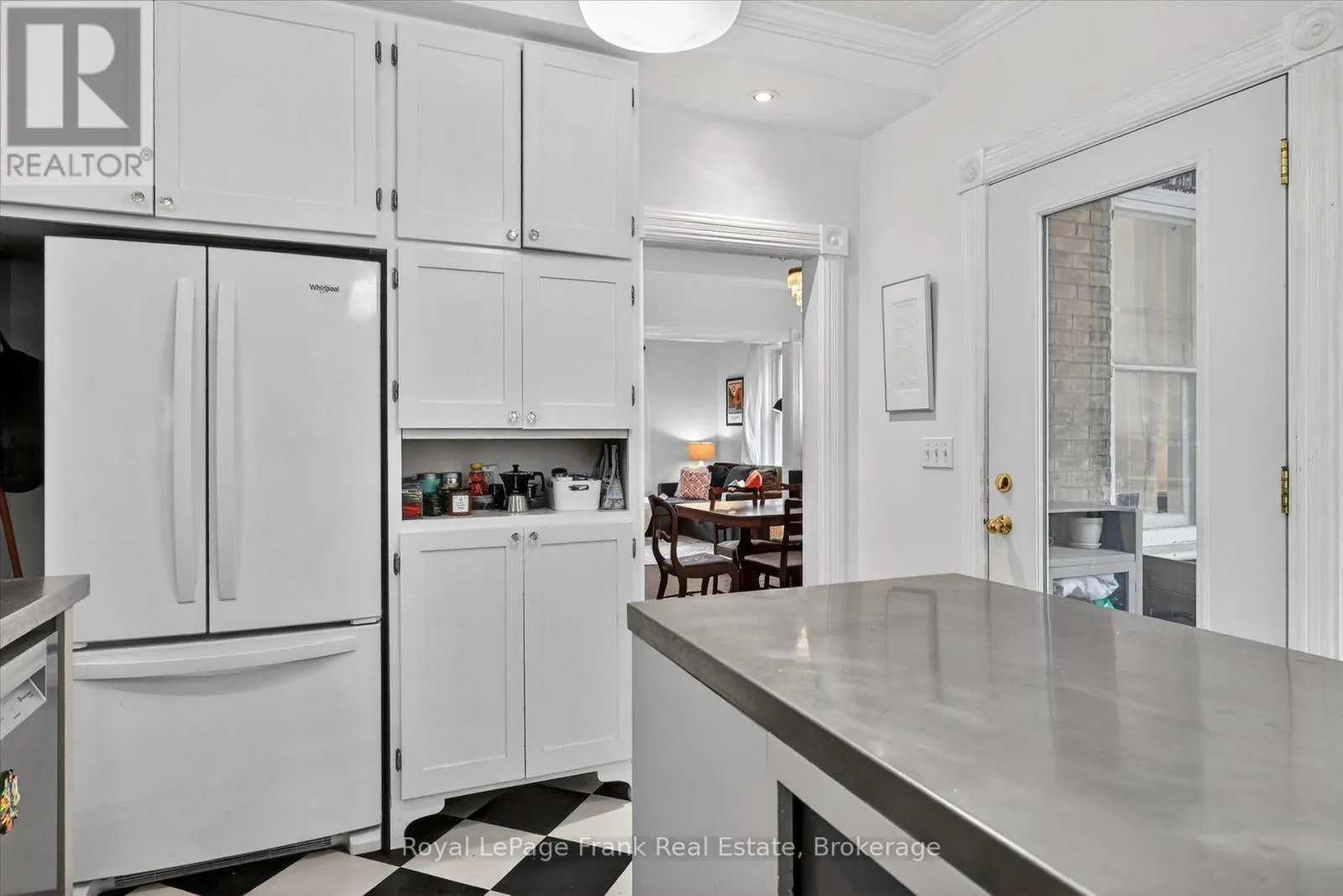 273 WILLIAM STREET