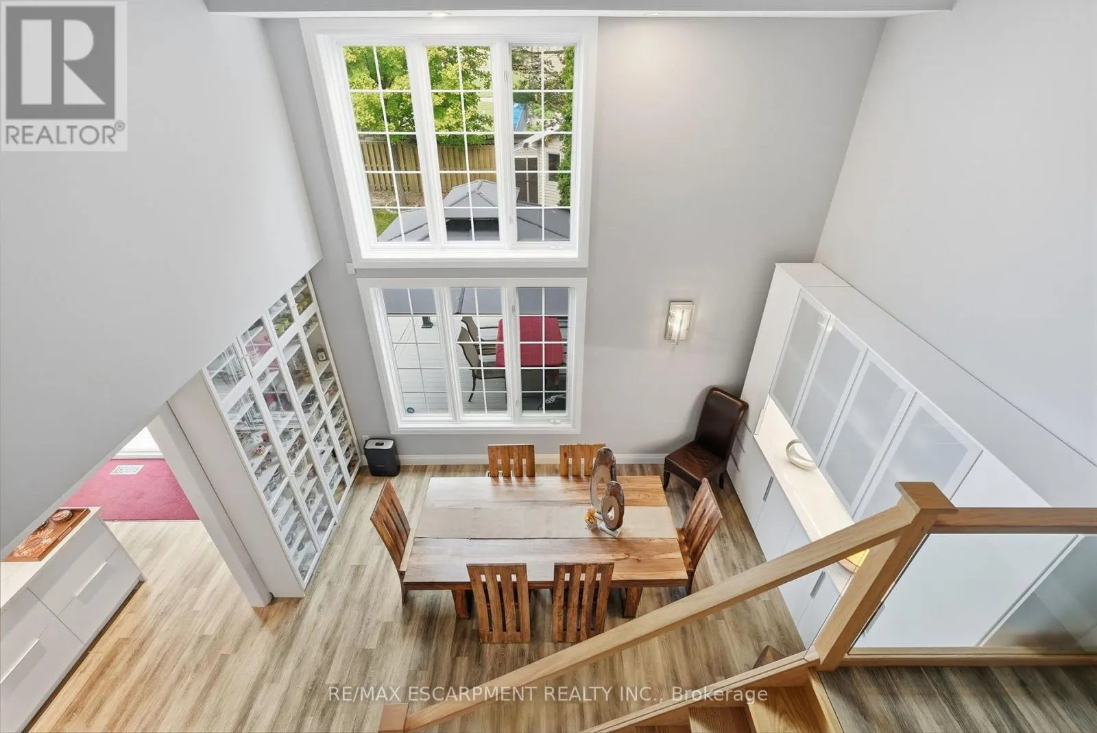 231 PARKSIDE DRIVE