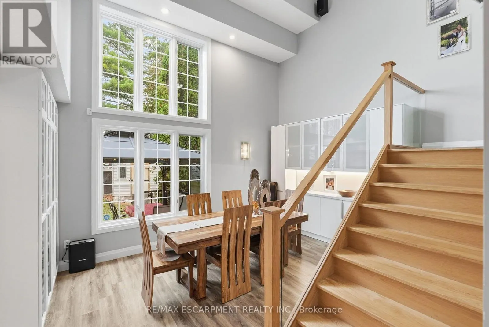 231 PARKSIDE DRIVE
