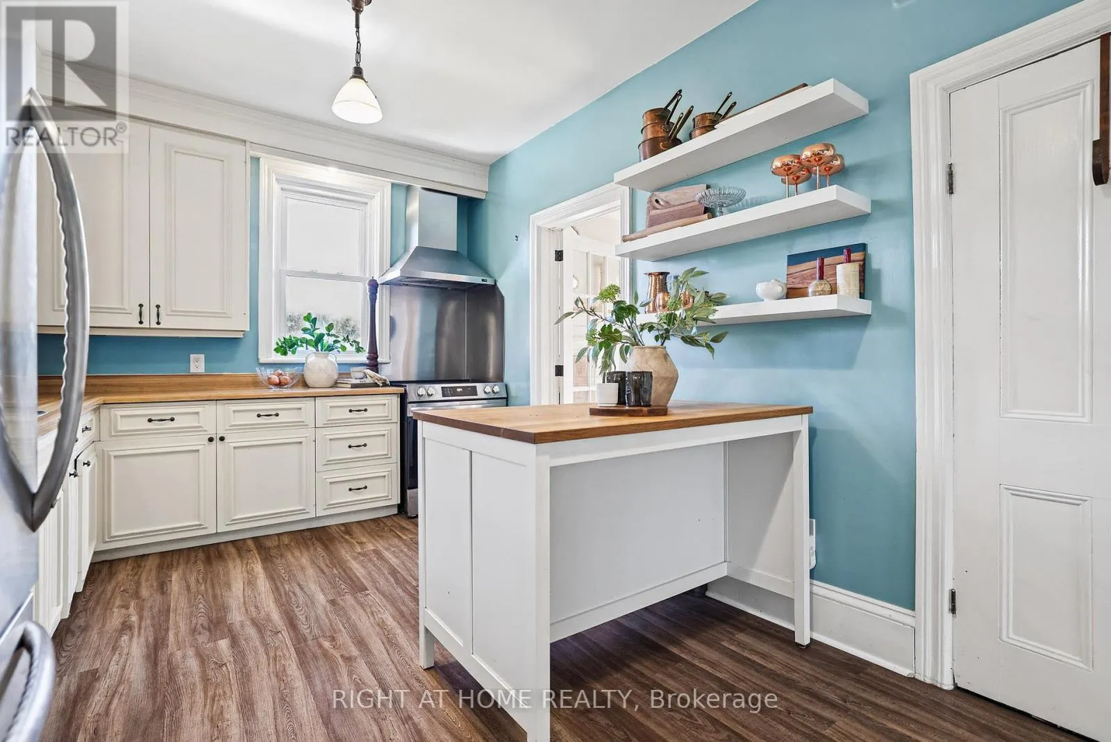 3091 KINBURN SIDE ROAD