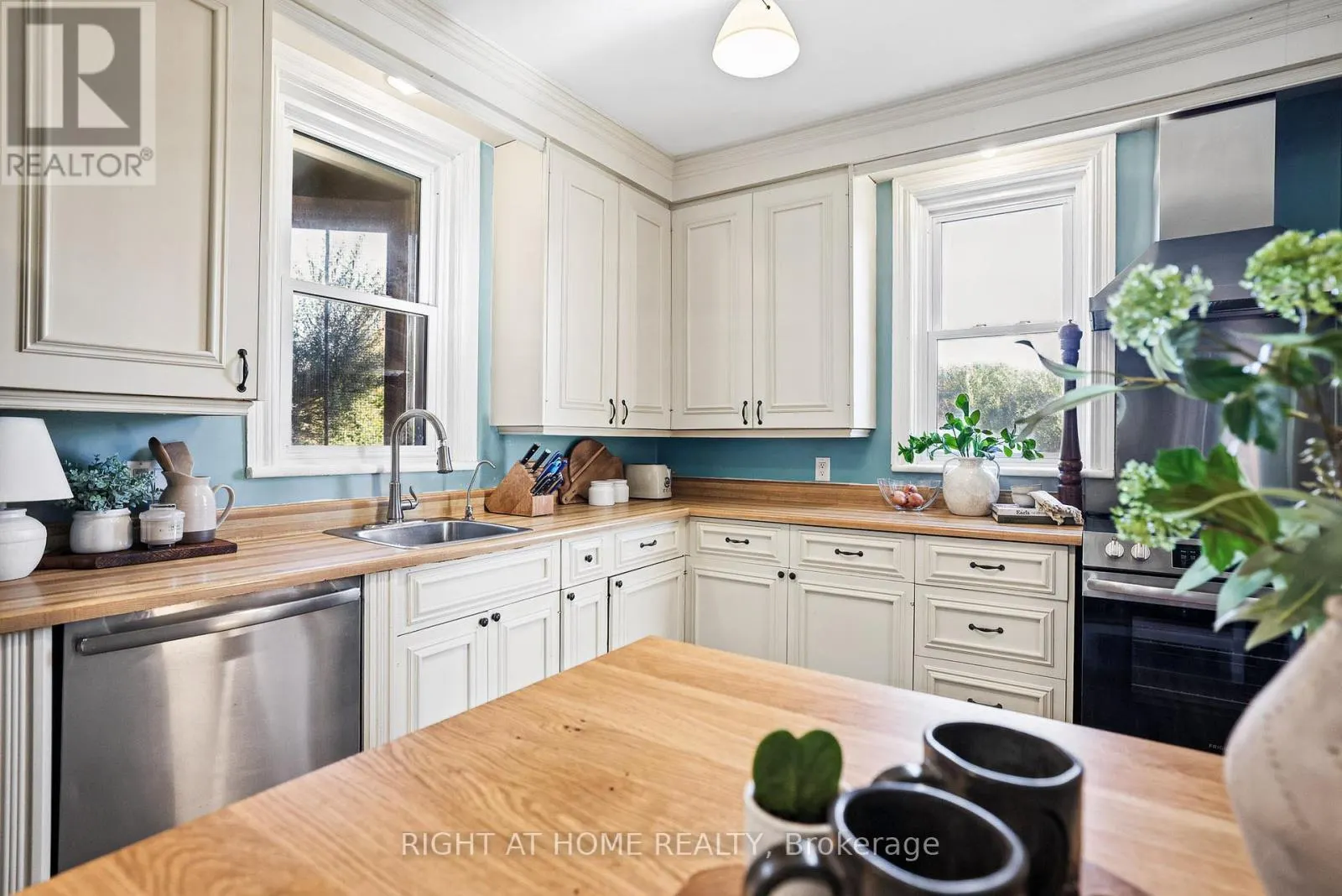 3091 KINBURN SIDE ROAD
