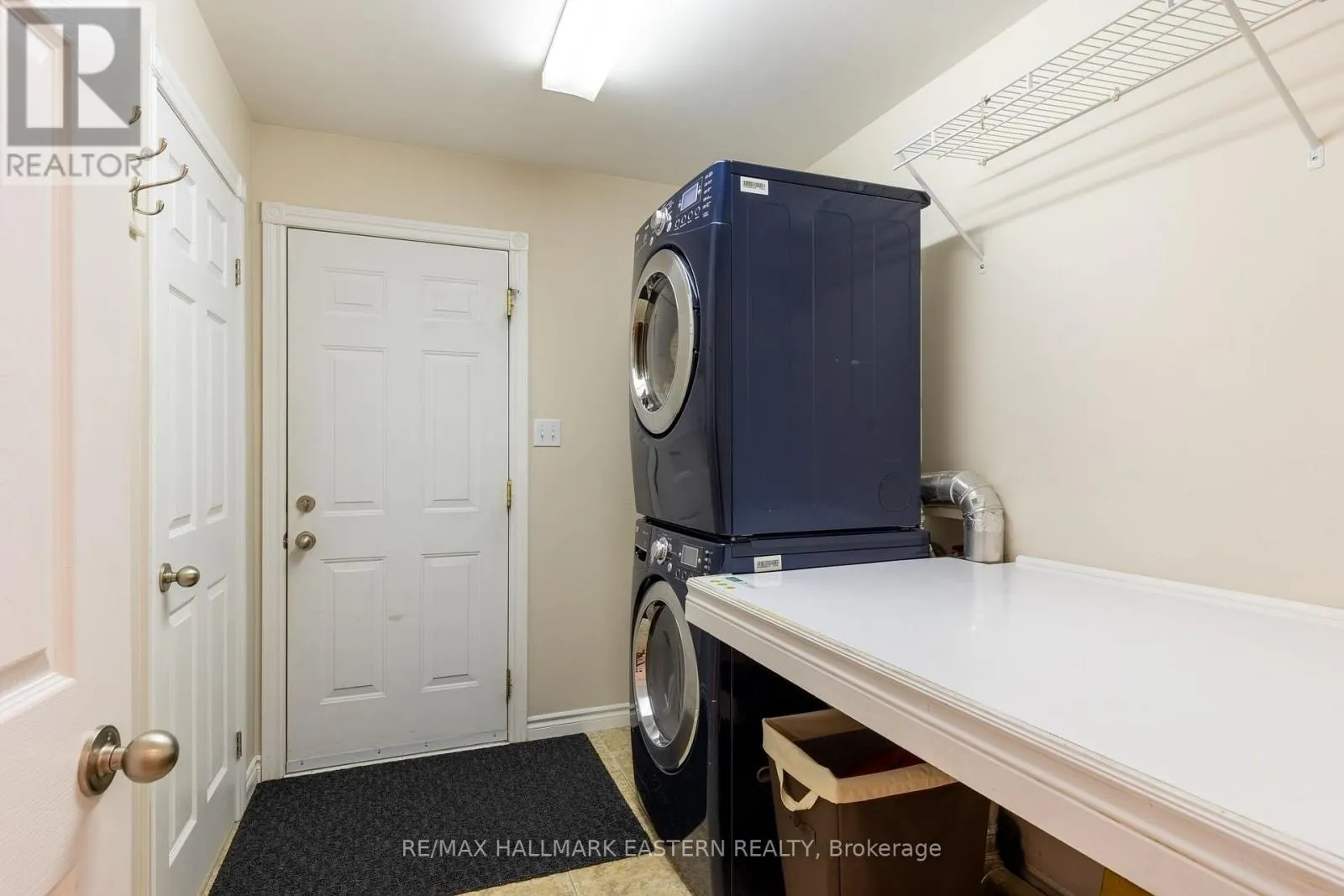 1259 MELODY CRESCENT