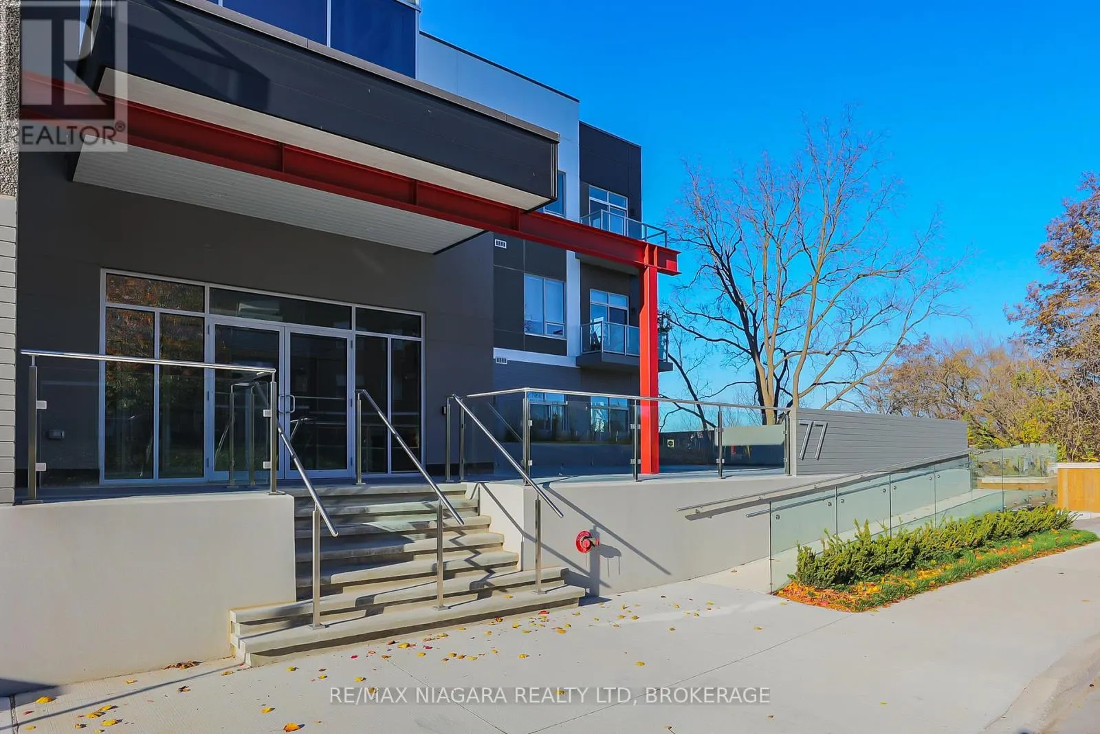 505 - 77 YATES STREET #505