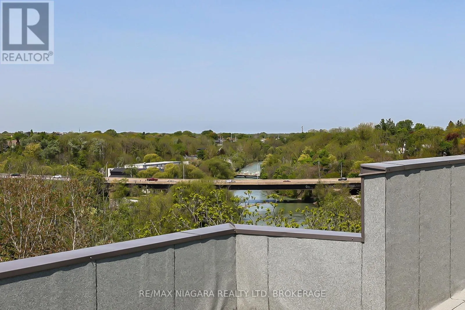 505 - 77 YATES STREET #505