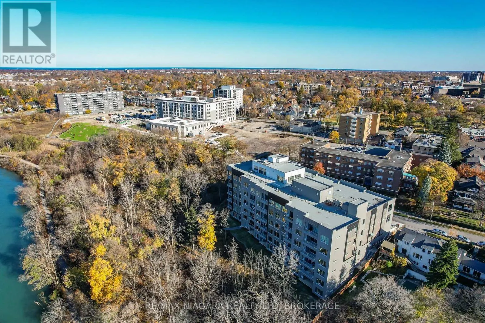 505 - 77 YATES STREET #505
