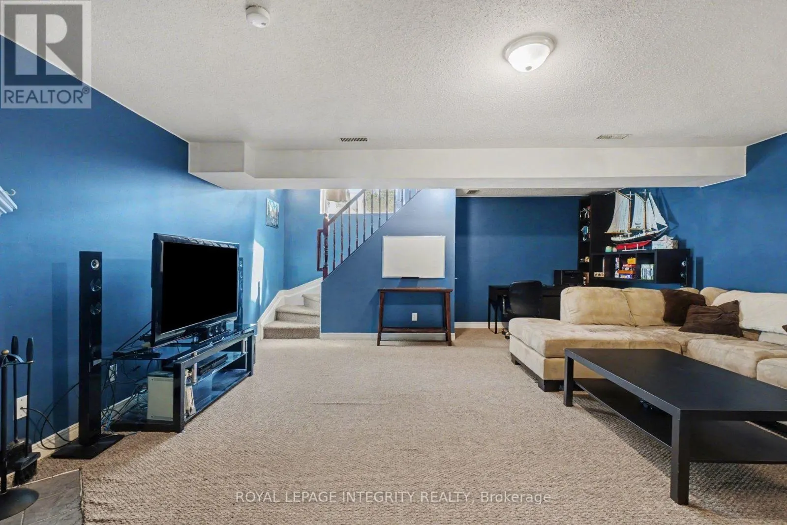 52 BLACKDOME CRESCENT