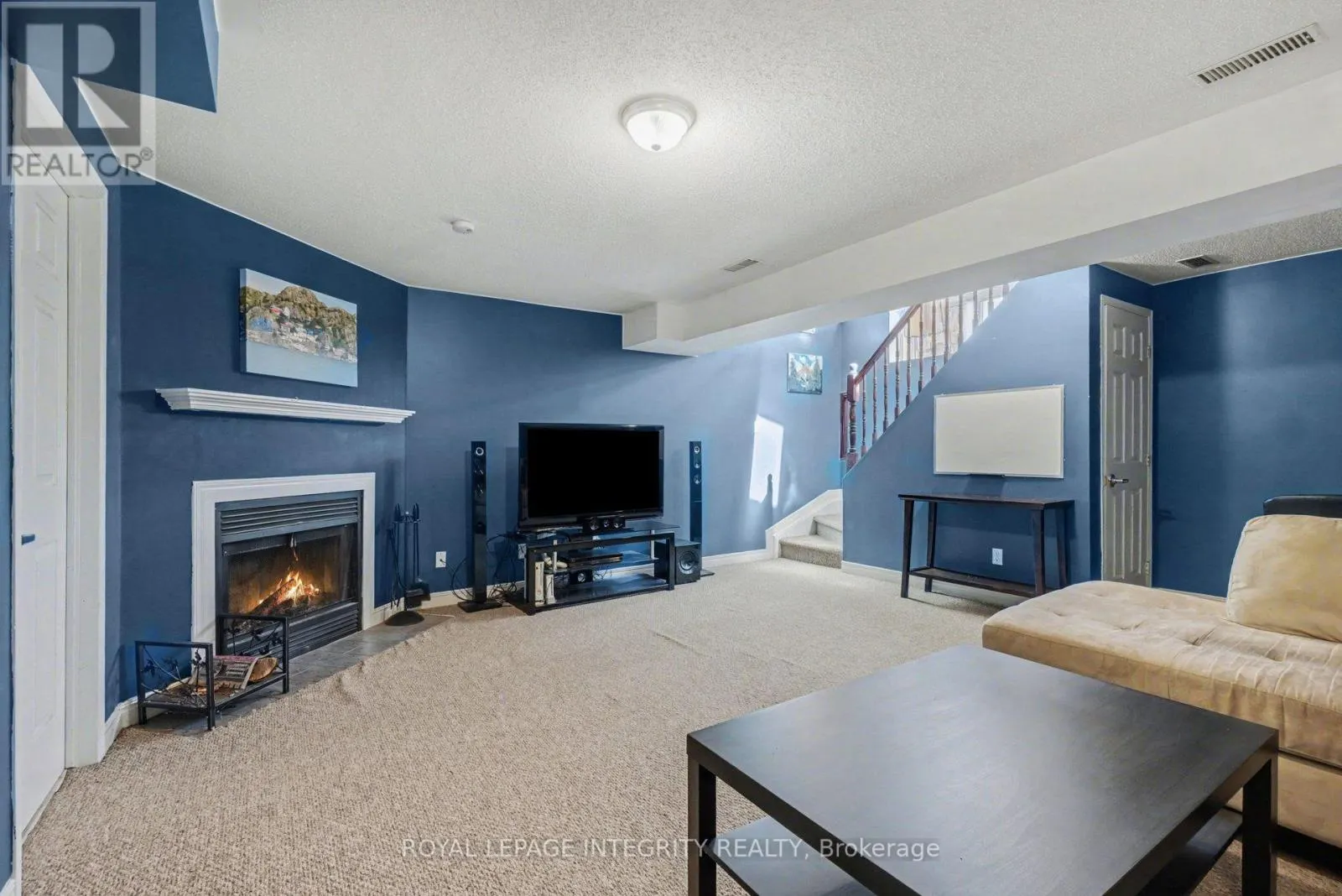 52 BLACKDOME CRESCENT
