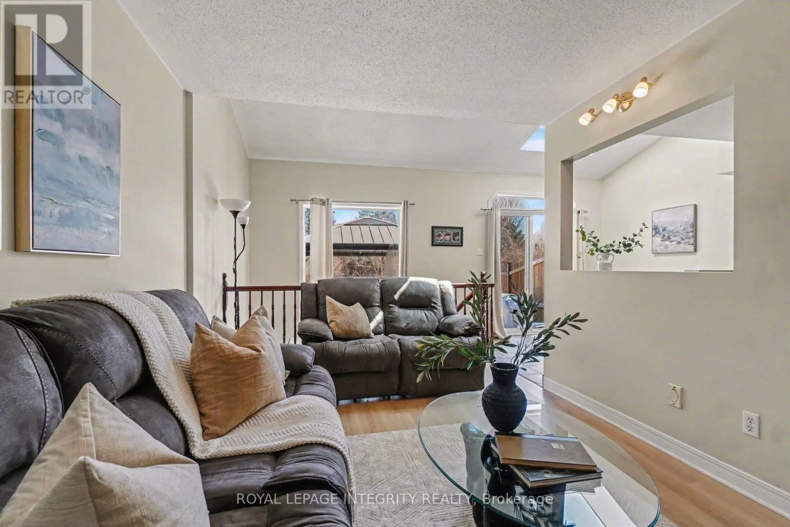 52 BLACKDOME CRESCENT
